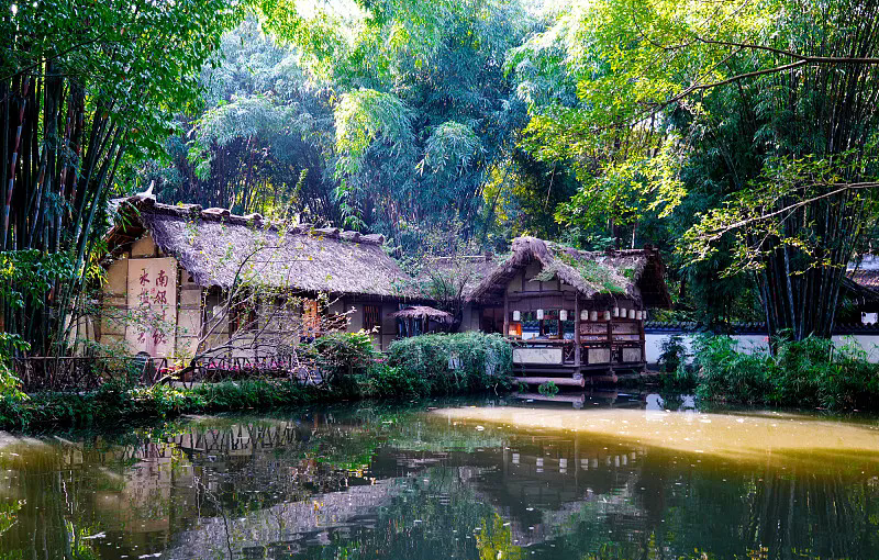 Du Fu’s Thatched Cottage: Back to China’s Poetic Golden Age