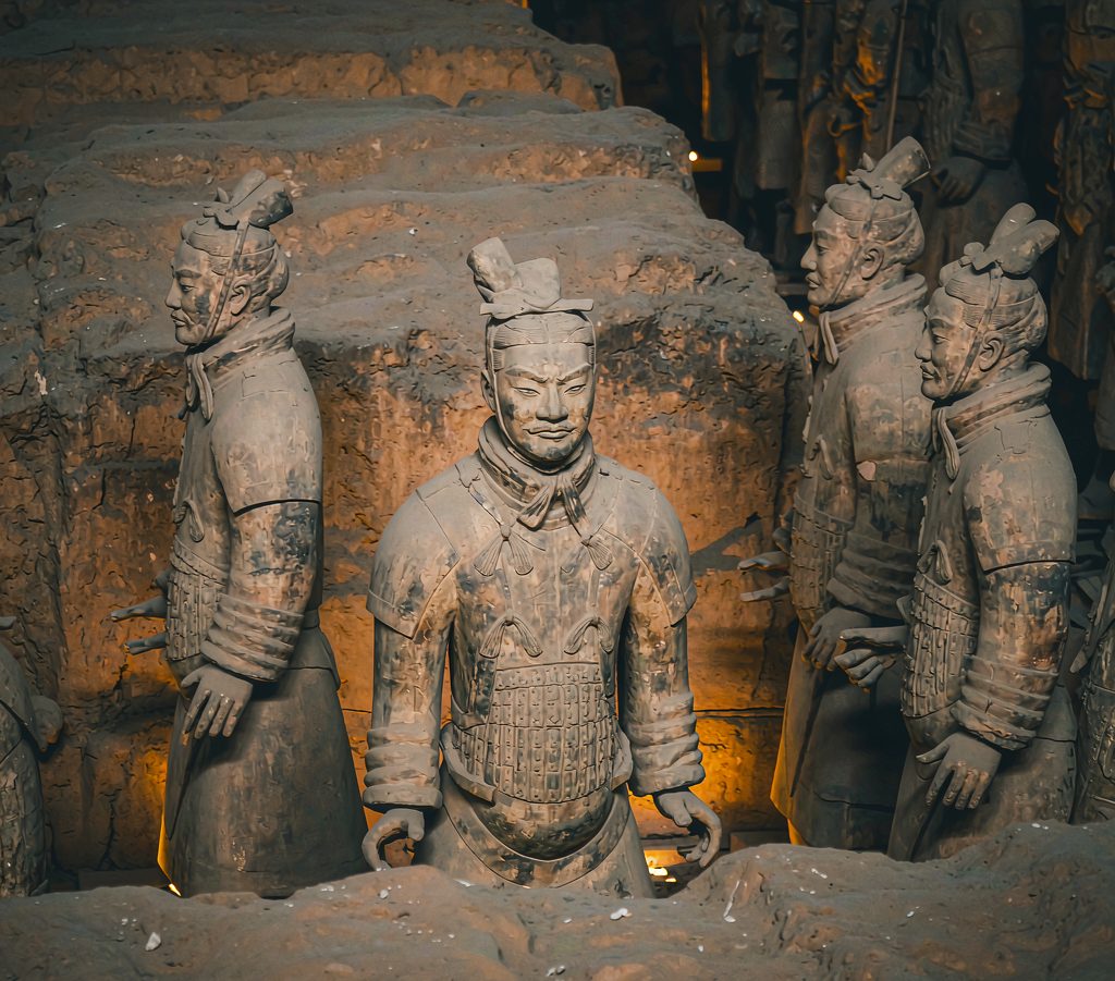 Xi’an Terracotta Warriors & Ancient Wall 2-Day Tour